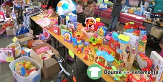 Photo de la bourse aux vêtements 18 -ème Bourse junior et vêtements adultes