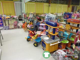 Photo de la bourse aux vêtements bourse aux jouets