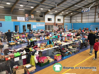 Photo de la bourse aux vêtements bourse aux jouets - vêtements et articles du puériculture