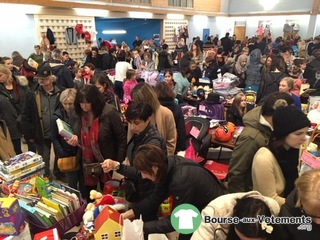 Photo de la bourse aux vêtements Bourse de puériculture, jouets