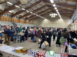 Photo de la bourse aux vêtements Bourse aux vêtements et marchés aux puces