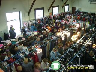 Photo de la bourse aux vêtements bourse aux vêtements d'Hiver