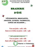 Braderie d'été vêtements brocante