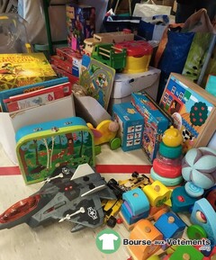 Photo de la bourse aux vêtements Marché des enfants gâtés