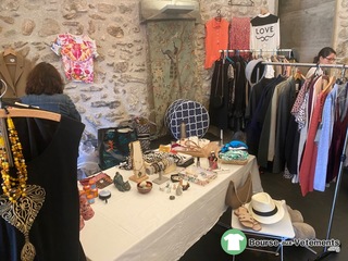 Photo de la bourse aux vêtements Vide dressing automne