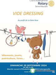 Photo de la bourse aux vêtements vide dressing BB ENFANT