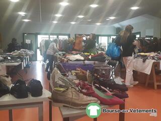 Photo de la bourse aux vêtements Vide-dressing du centre Jean Rieux