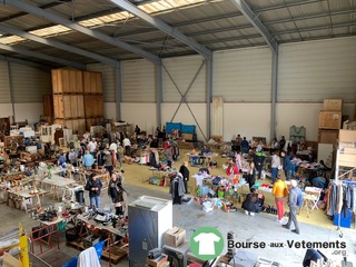 Photo de la bourse aux vêtements Vide dressing du vendredi après-midi